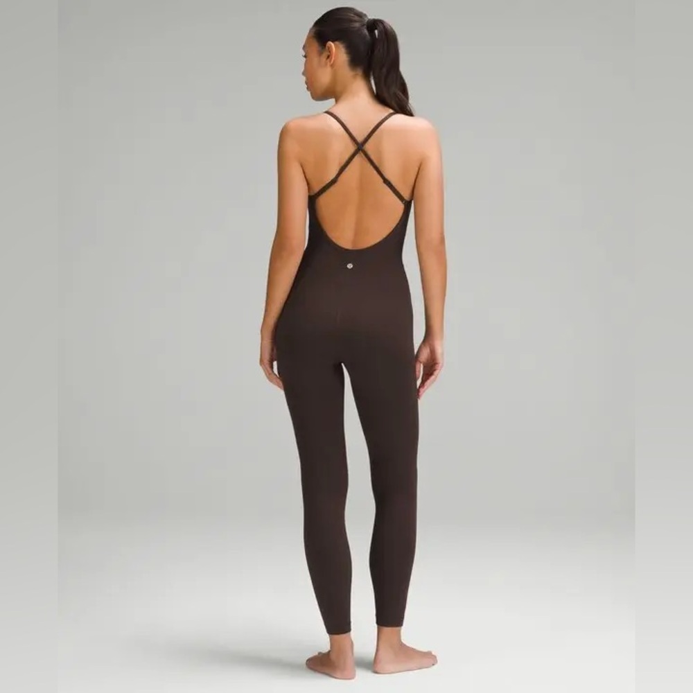 🍋Lululemon Align™ Cross-Back Bodysuit 25" Color Espresso Size: 6